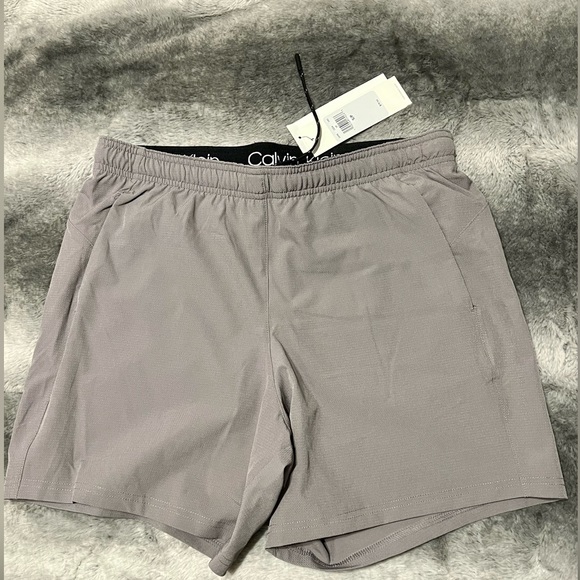 Calvin Klein Performance Gym Shorts (2) - Picture 2 of 2